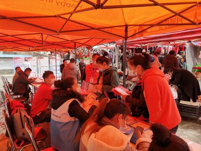 麻栗坡组织开展“春风行动”招聘活动