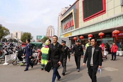 春风行动促就业 扫黑除恶保和谐
