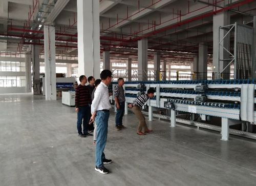 广东清远市生态环境局佛冈分局领导赴红苹果家具厂检查安全生产与劳务派遣管理工作